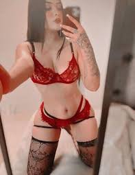 Kırmızı Tangalı Seksi Antalya Escort Nevin